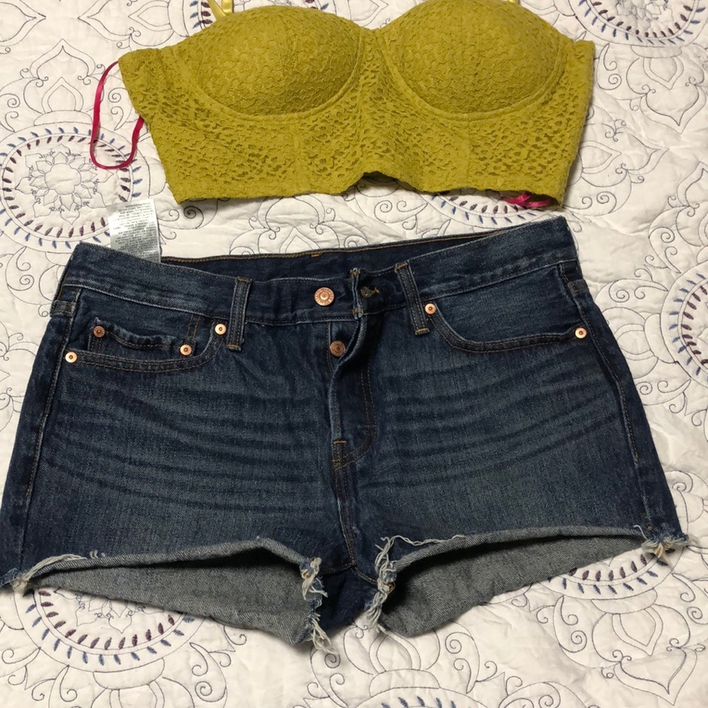 Levis button fly Cut off shorts